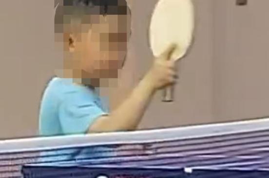 错误握拍手型 错误握拍手型